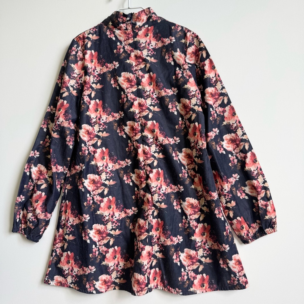 Makena Lane Grey & Pink Floral Long Sleeve Girl's Dress with Neckline Bow Size 8 - Picture 3 of 8